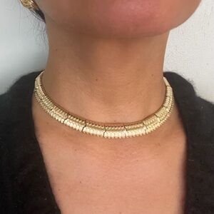 Vintage Trifari gold tone Necklace.